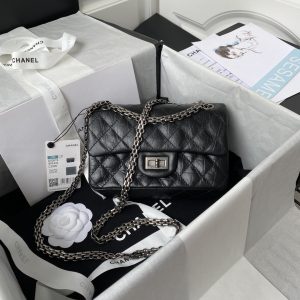 Chanel kabelka