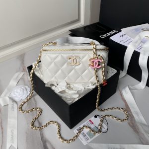 Chanel kabelka