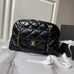 Chanel kabelka