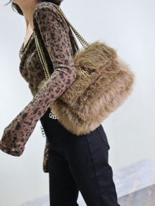 YSL kabelka