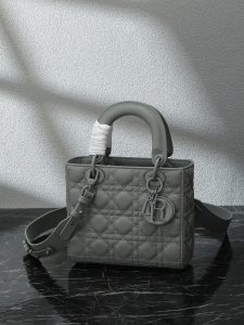 Dior kabelka