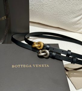 Bottega Veneta opasek