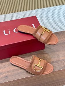 Gucci pantofle