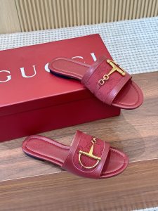 Gucci pantofle
