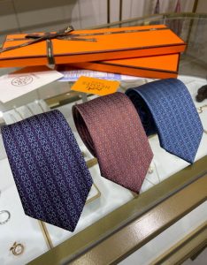 Kravaty Hermés
