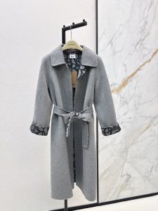 Burberry kabát