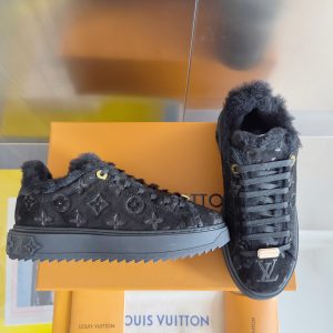 LV boty