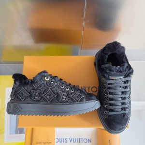LV boty