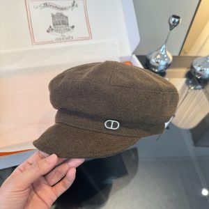 Dior baretka