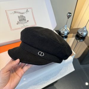 Dior baretka